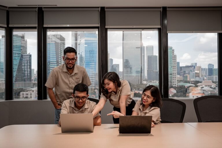 AI Use Cases in ITSM: 9 Ways AI Is Changing IT Service
