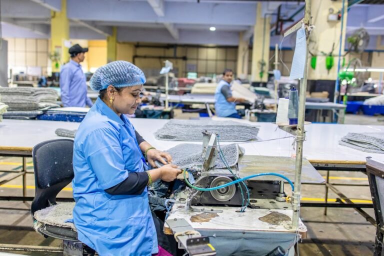 IT Support for Manufacturing: Best ITSM Tools in 2026